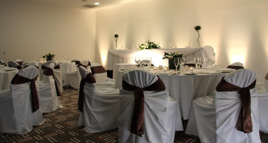 Chancellor Executive Apartments Gold Coast Bagian luar foto