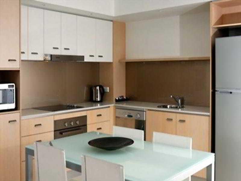 Chancellor Executive Apartments Gold Coast Ruang foto